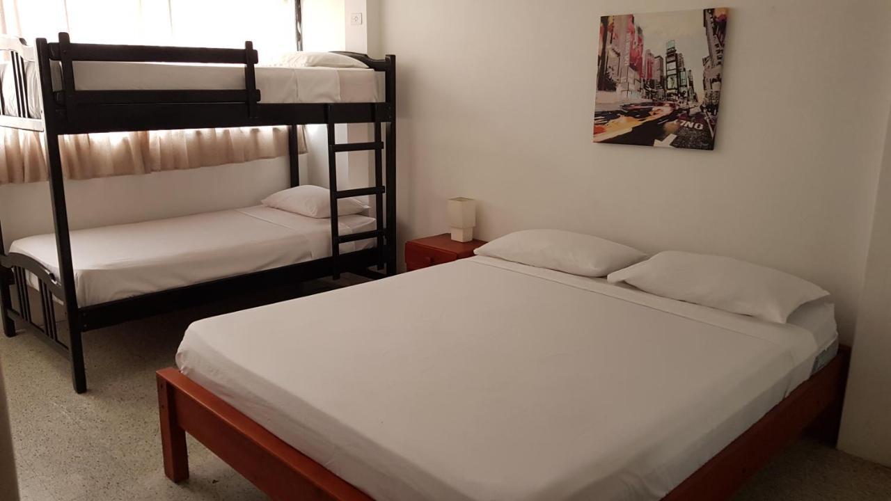 Chaqana Hostel Salinas  Ngoại thất bức ảnh