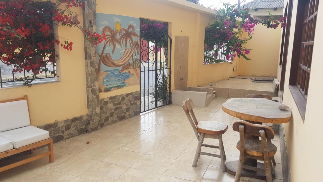 Chaqana Hostel Salinas  Ngoại thất bức ảnh